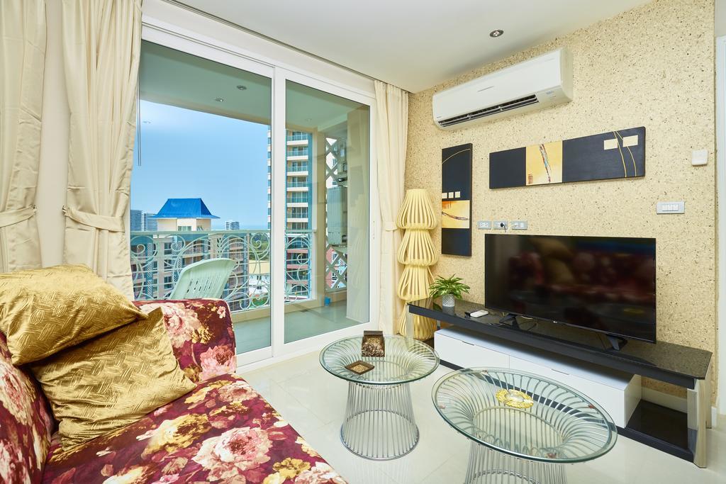 Grand Carribean By Tech Apartment Pattaya ภายนอก รูปภาพ